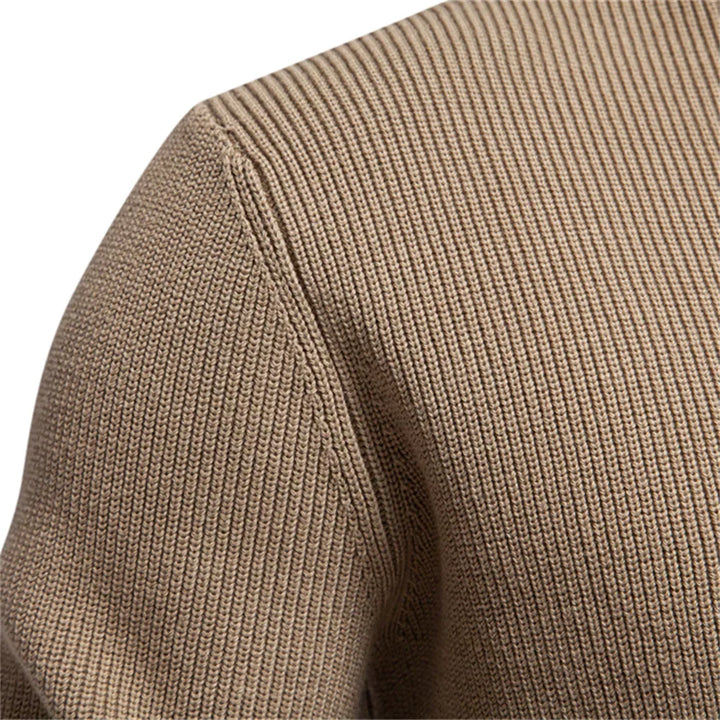 Herenpullover met knoopdesign